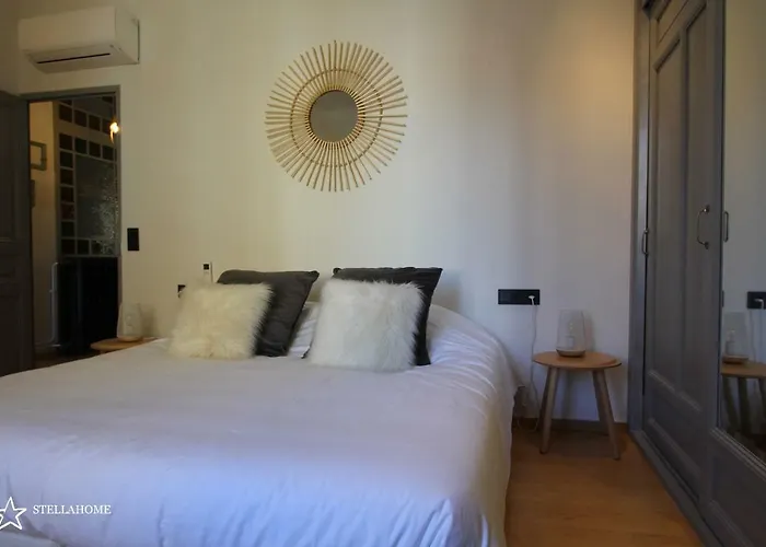 Stellahome - La Petite Cour