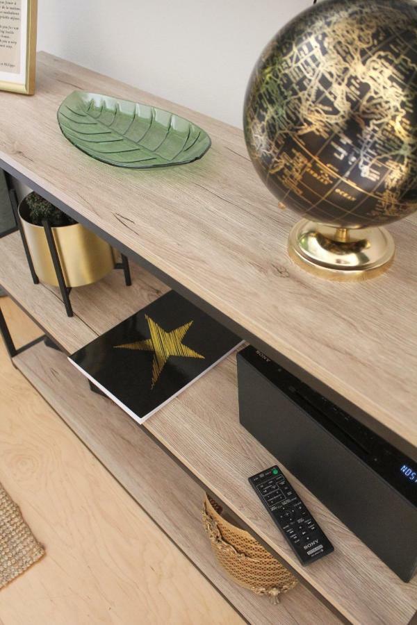 Stellahome - La Petite Cour Apartment