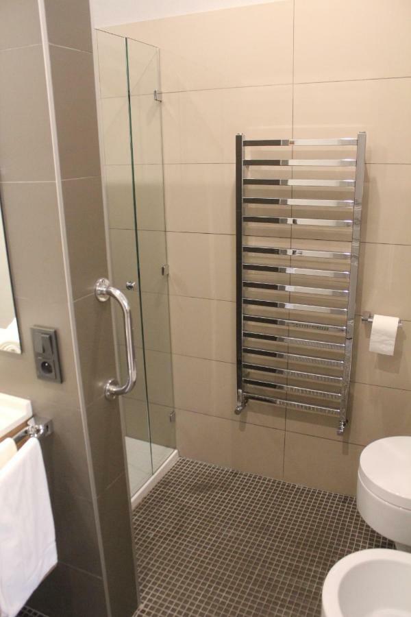 Stellahome - La Petite Cour Apartment
